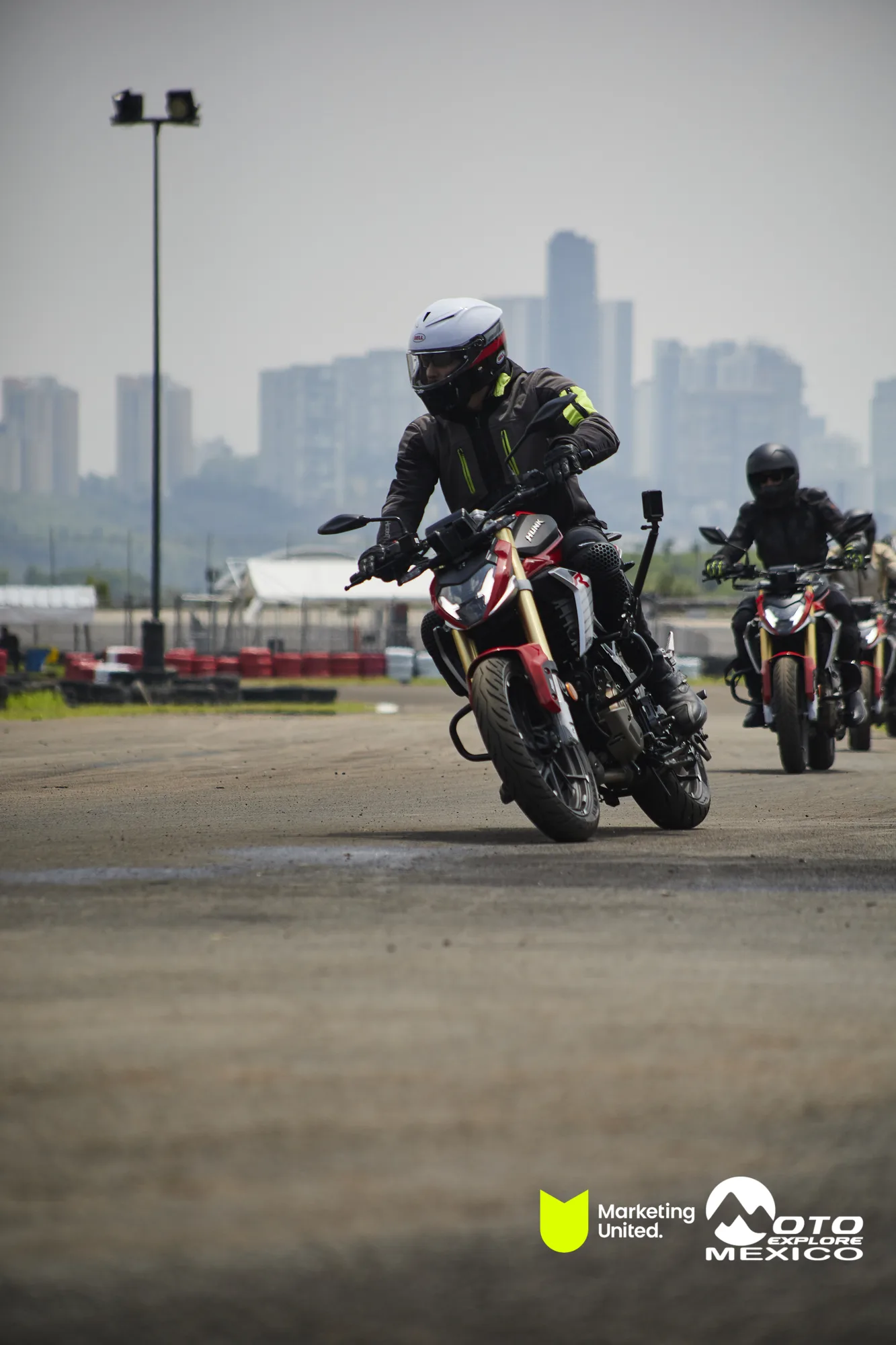 HUNK TRACKDAY 341